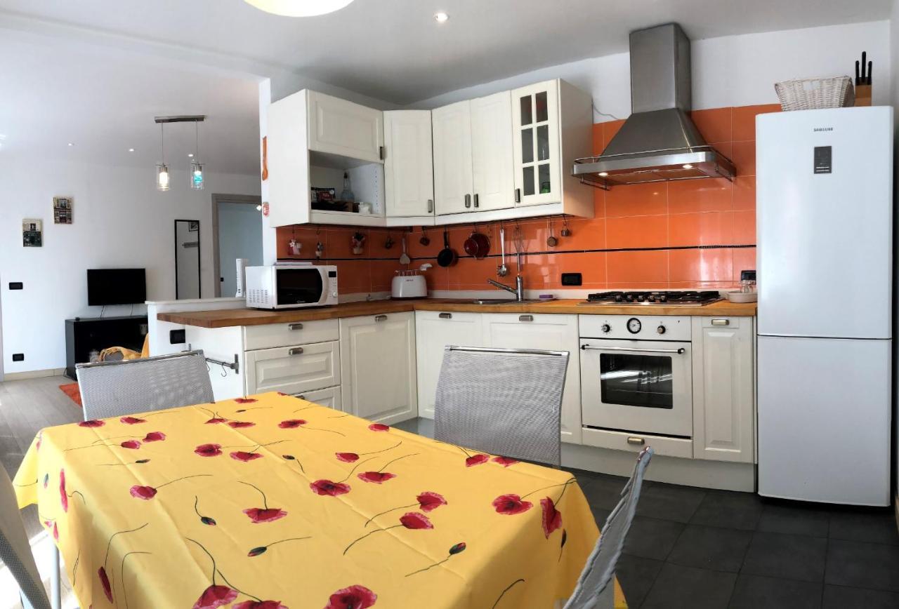 Appartement House Claudia By Holiday World à Gênes Extérieur photo